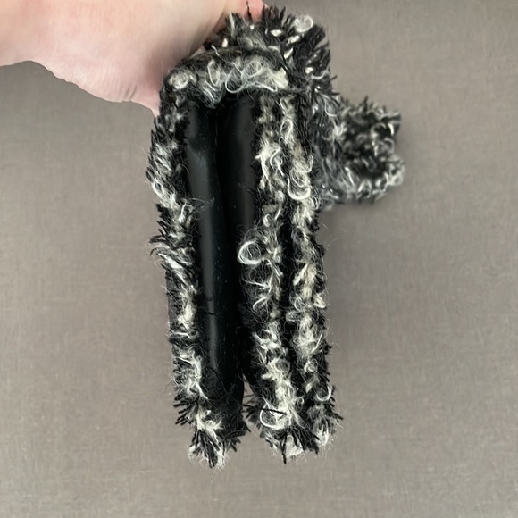 CHANEL BRAND NEW PURSE. - Picture 17 of 17